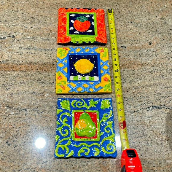 Wall Tiles - Picture 1 of 7